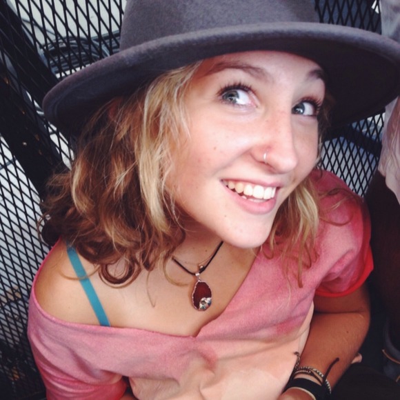 madeleinerobert